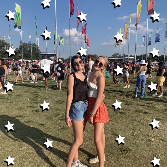 Meet your Posher, Dawn - Picture 1 of 1